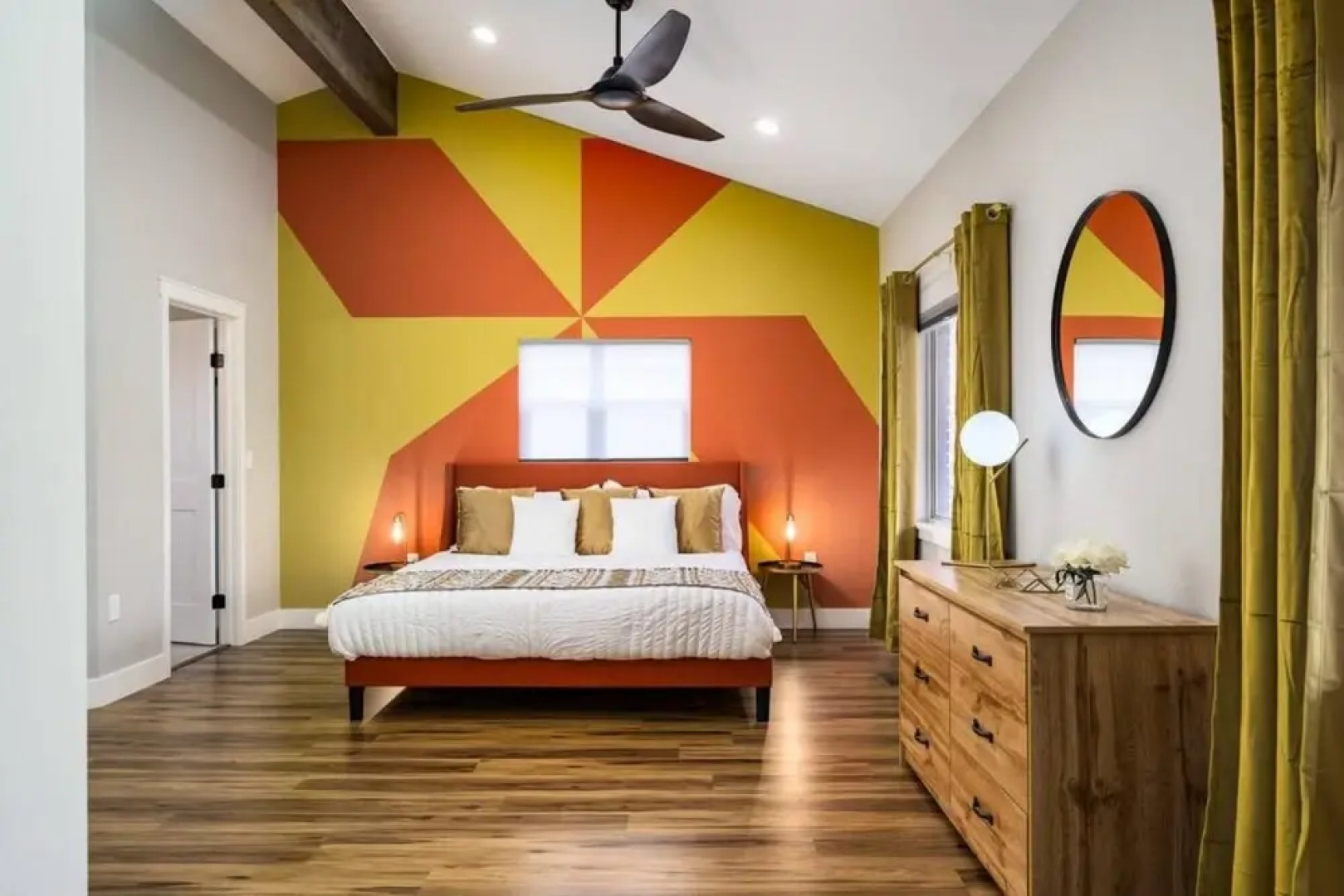 Mountain view Home Spacious Hot Tub Accessible