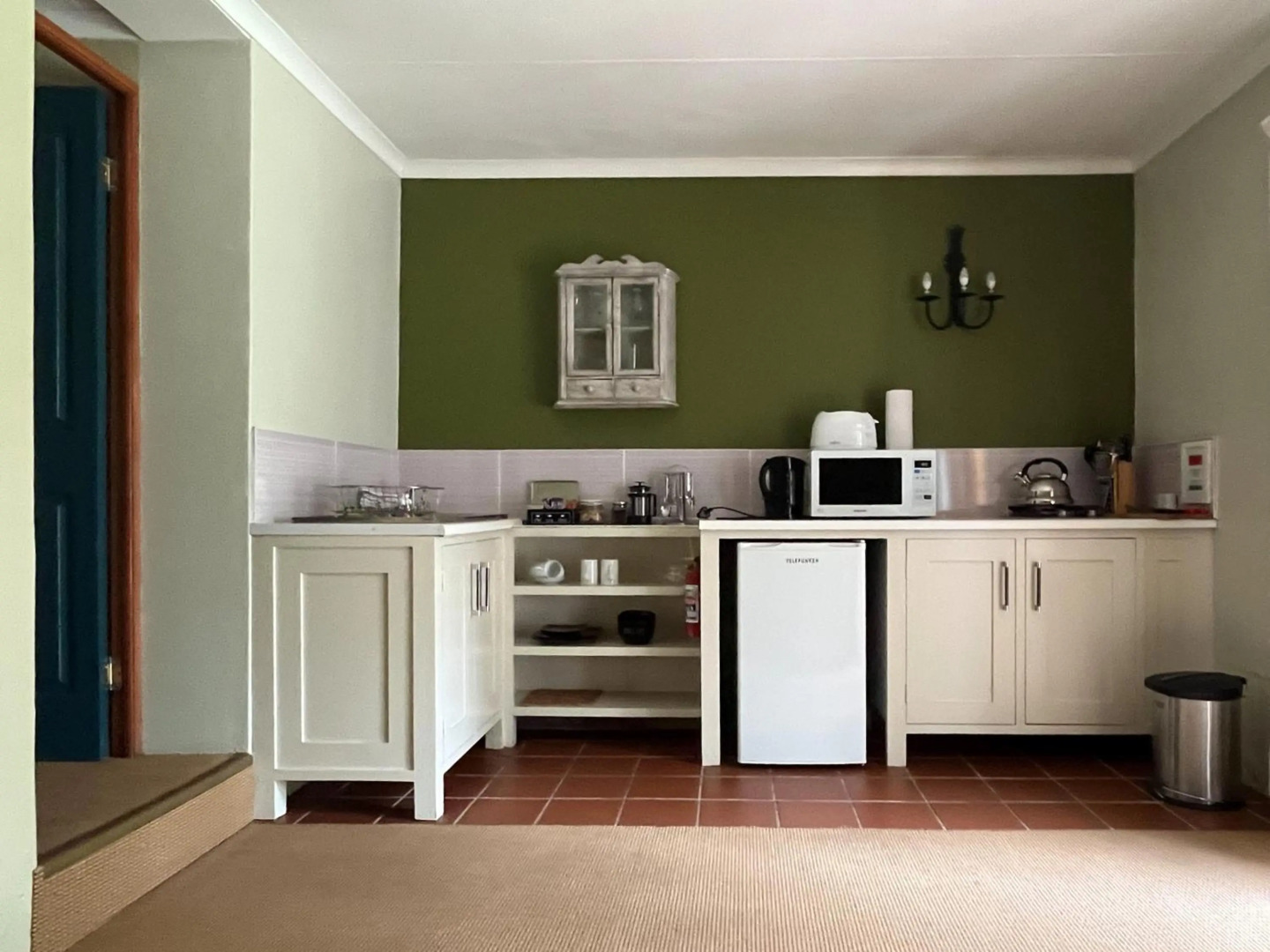 The Clarens Country House