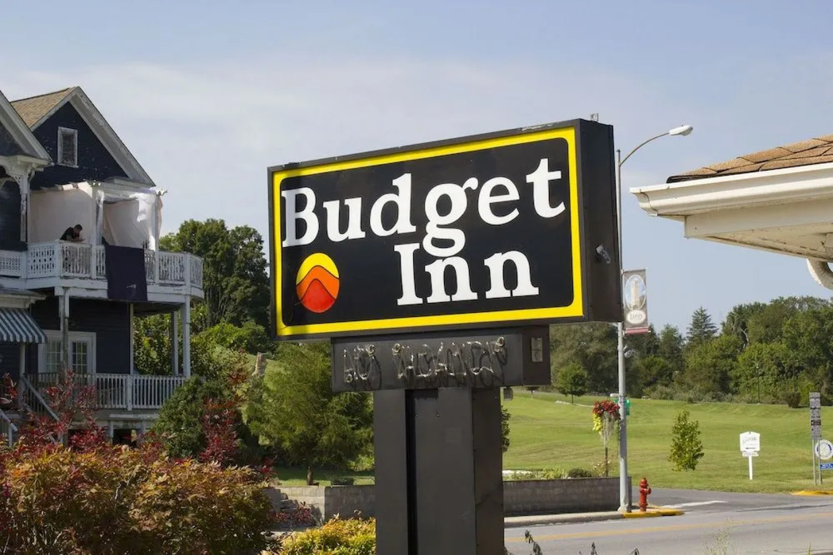 Budget Inn