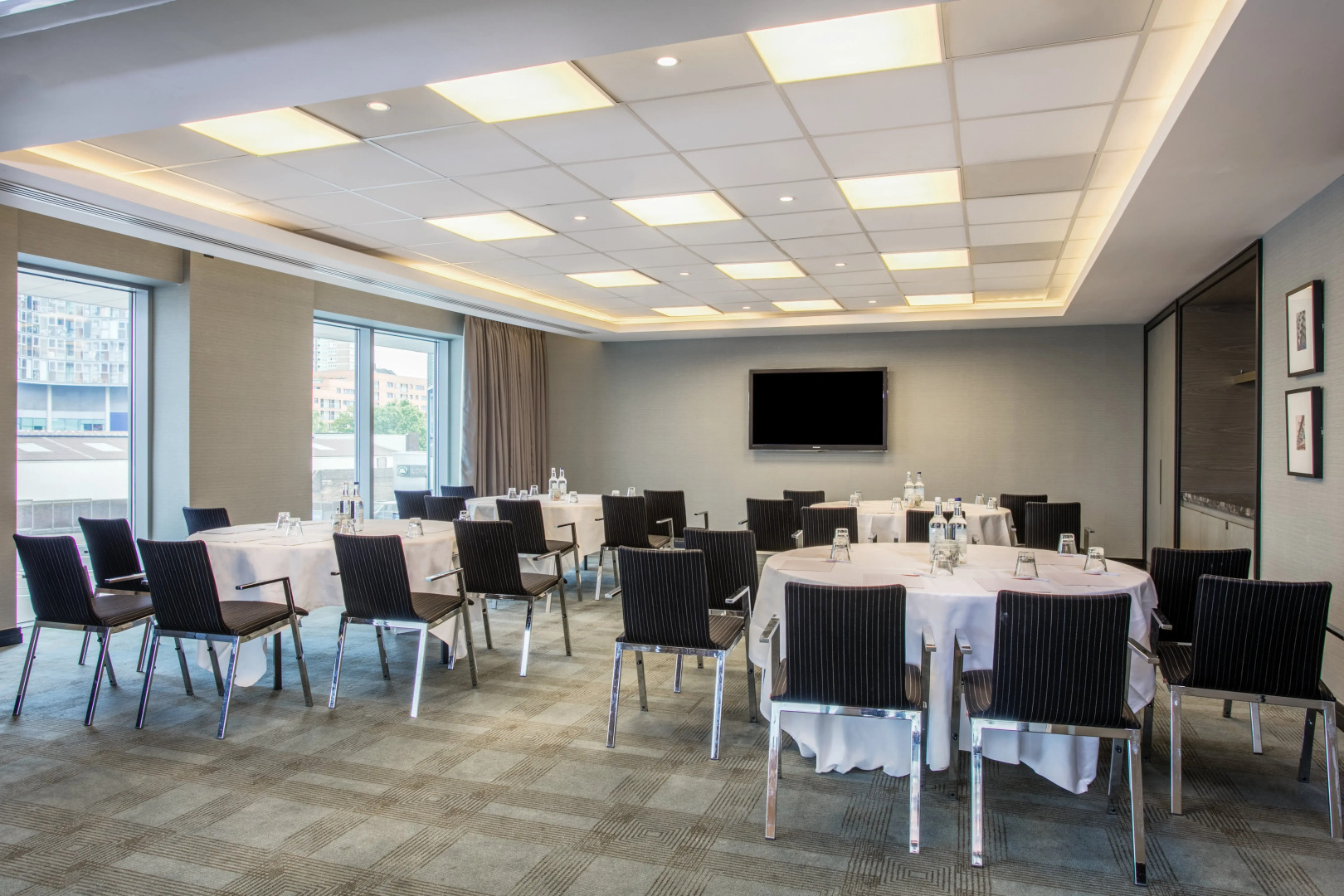 Crowne Plaza London - Battersea