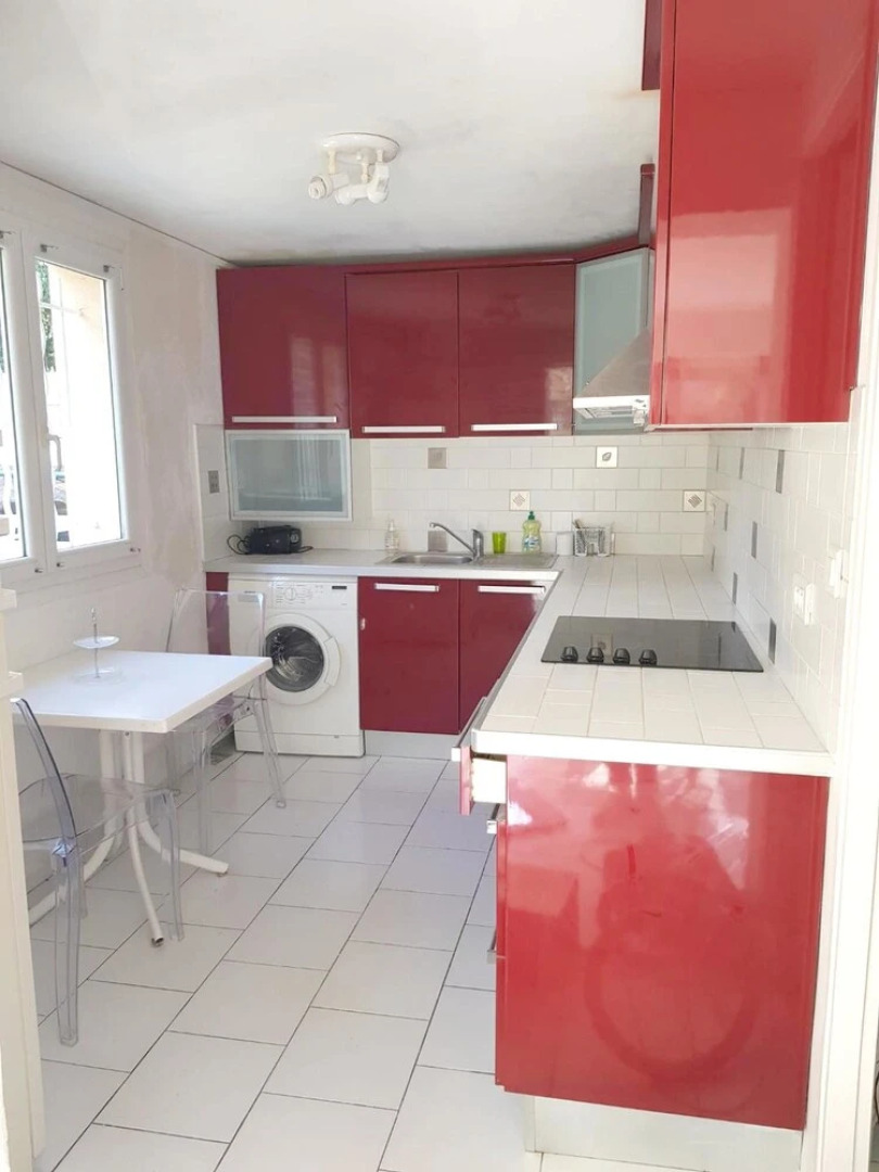 Apartment With one Bedroom in Cavalaire-sur-mer, With Pool Access and