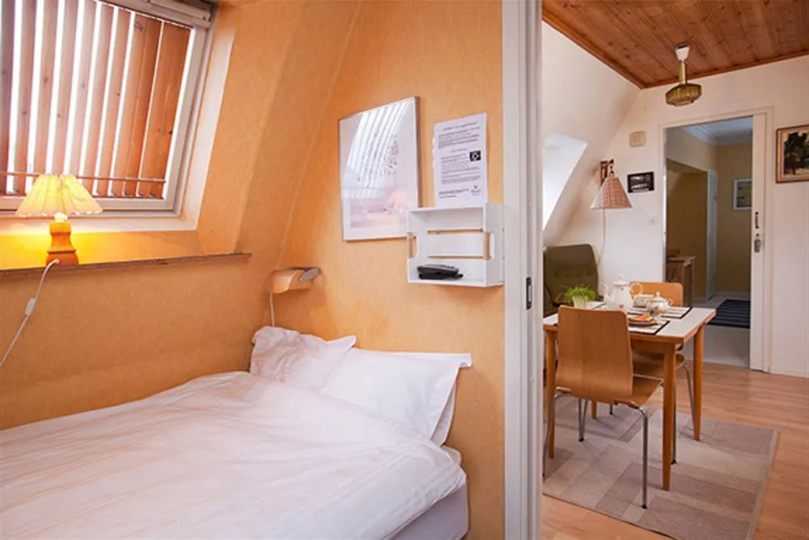 Villa E Bed & Breakfast