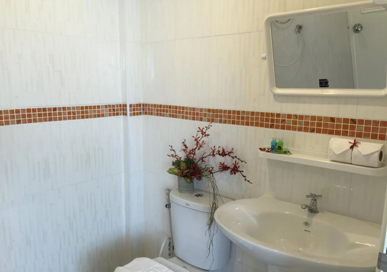 The Royhanna Beach House