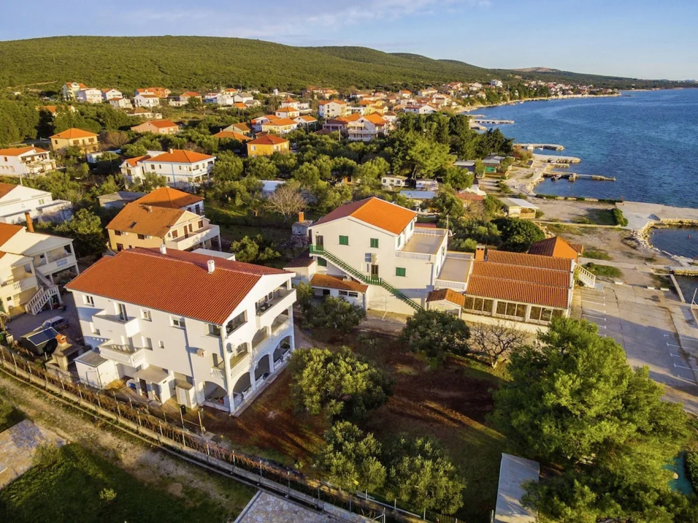 Sea-view Apartment With Garden