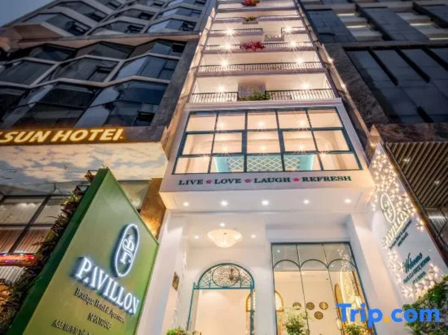 Pavillon Boutique Hotel & Apartment Nha Trang