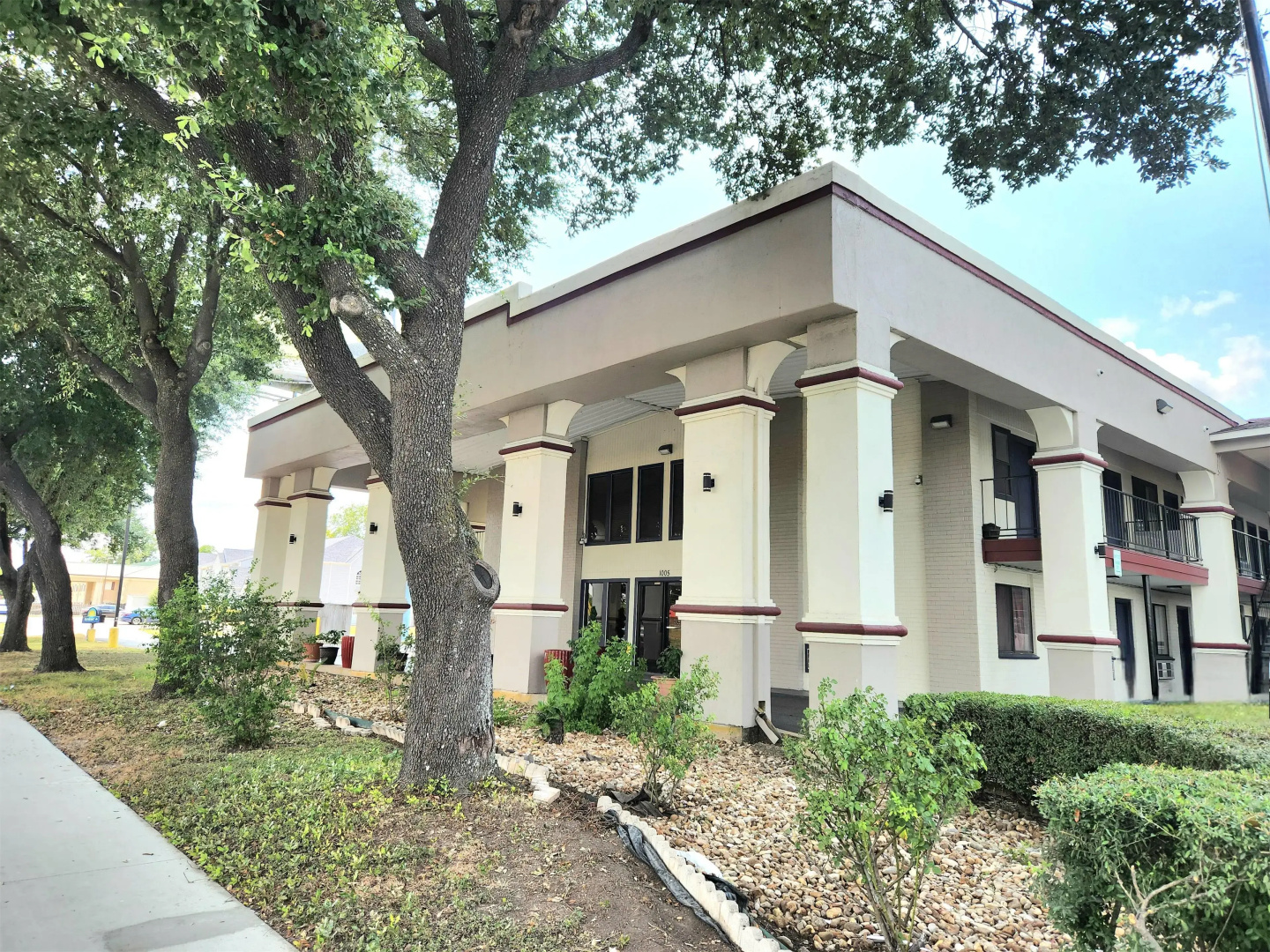 Days Inn by Wyndham San Marcos