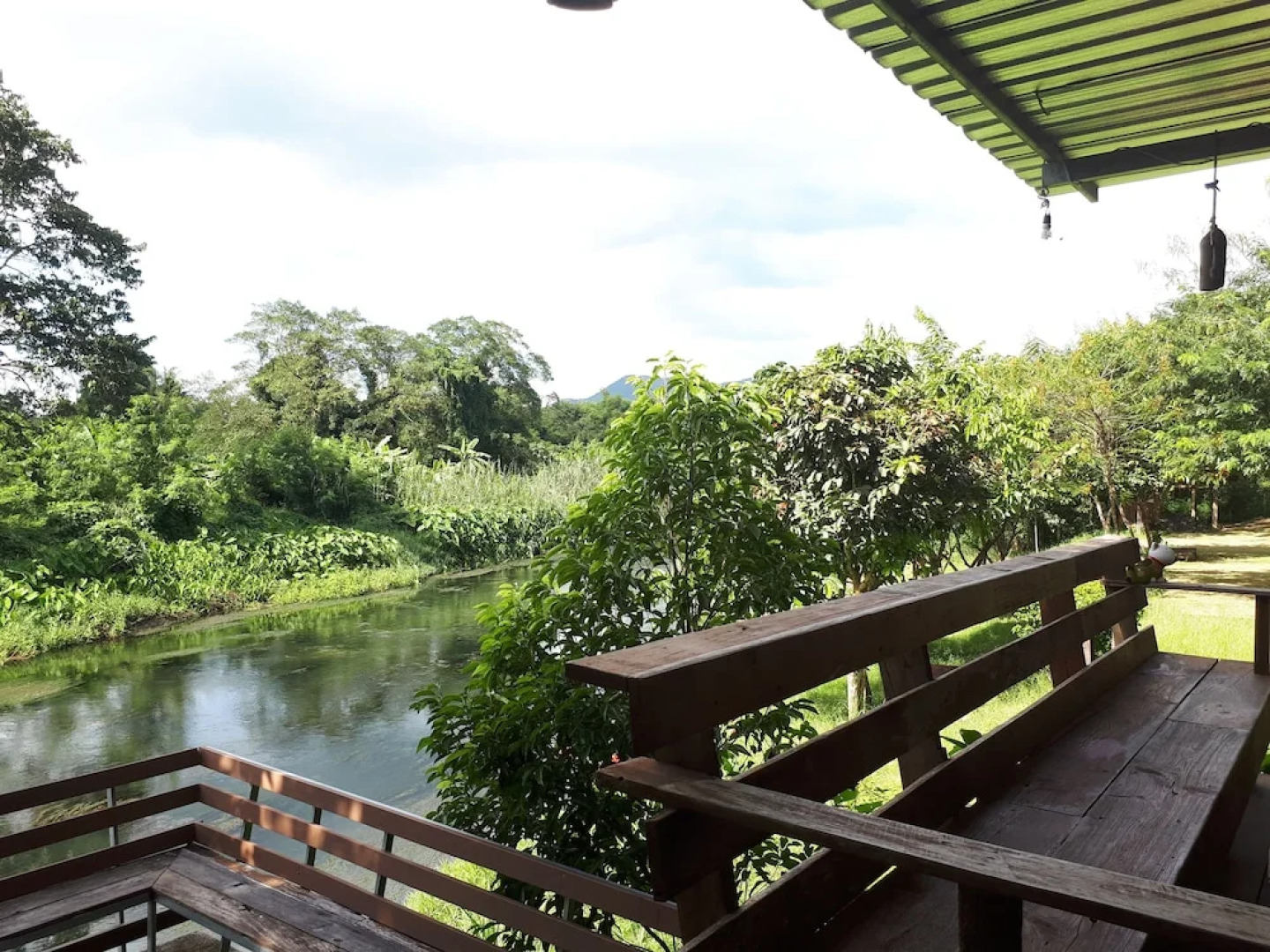 Baan Suansabaijai Resort