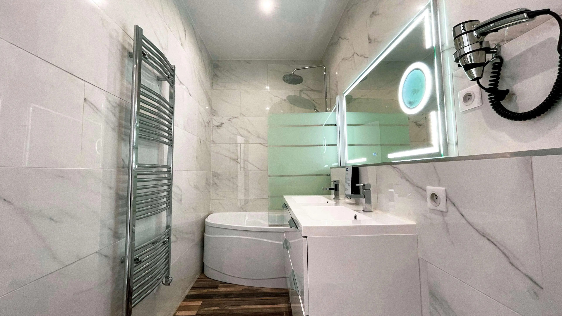 Kyriad Marseille Blancarde - Timone