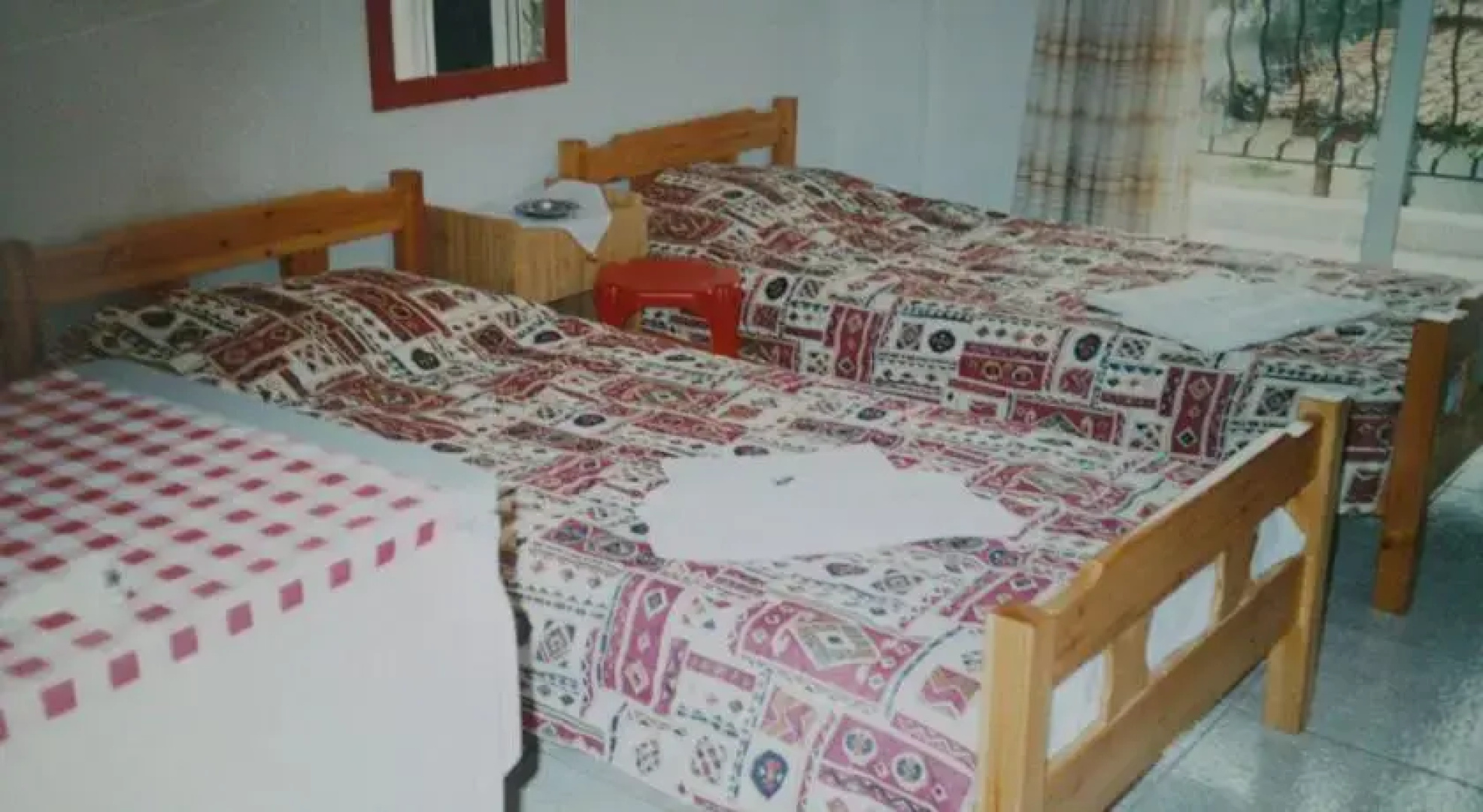 Stavros Rooms and Studios