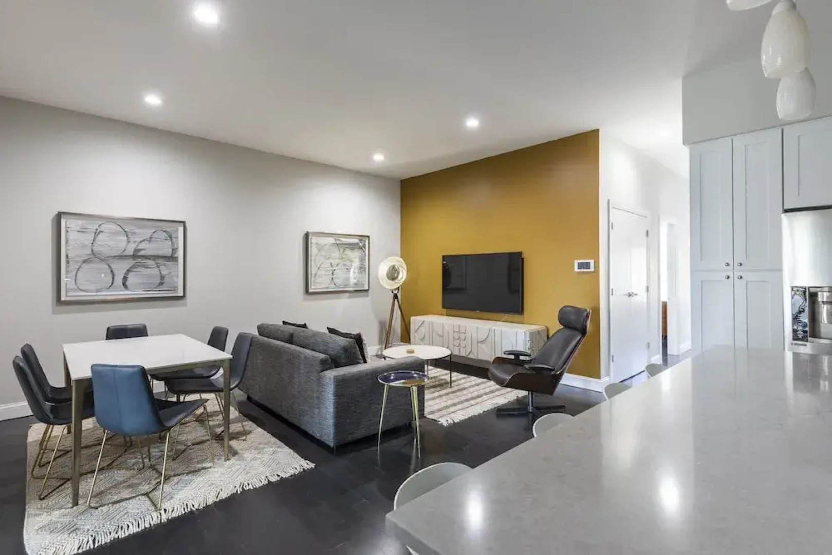 Deedee's Downtown Hoboken 2