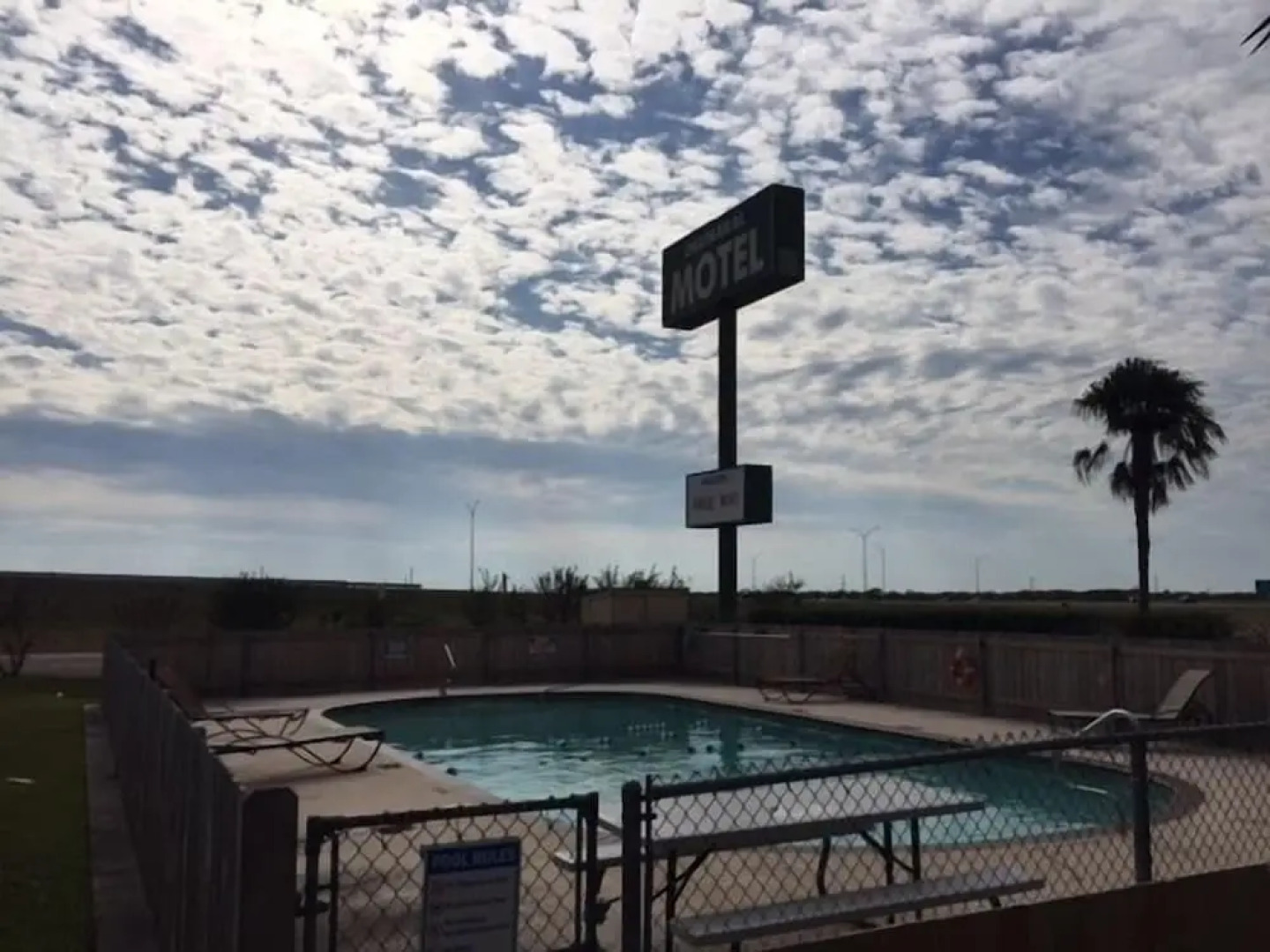 Chaparral Motel Victoria TX, Hwy 59