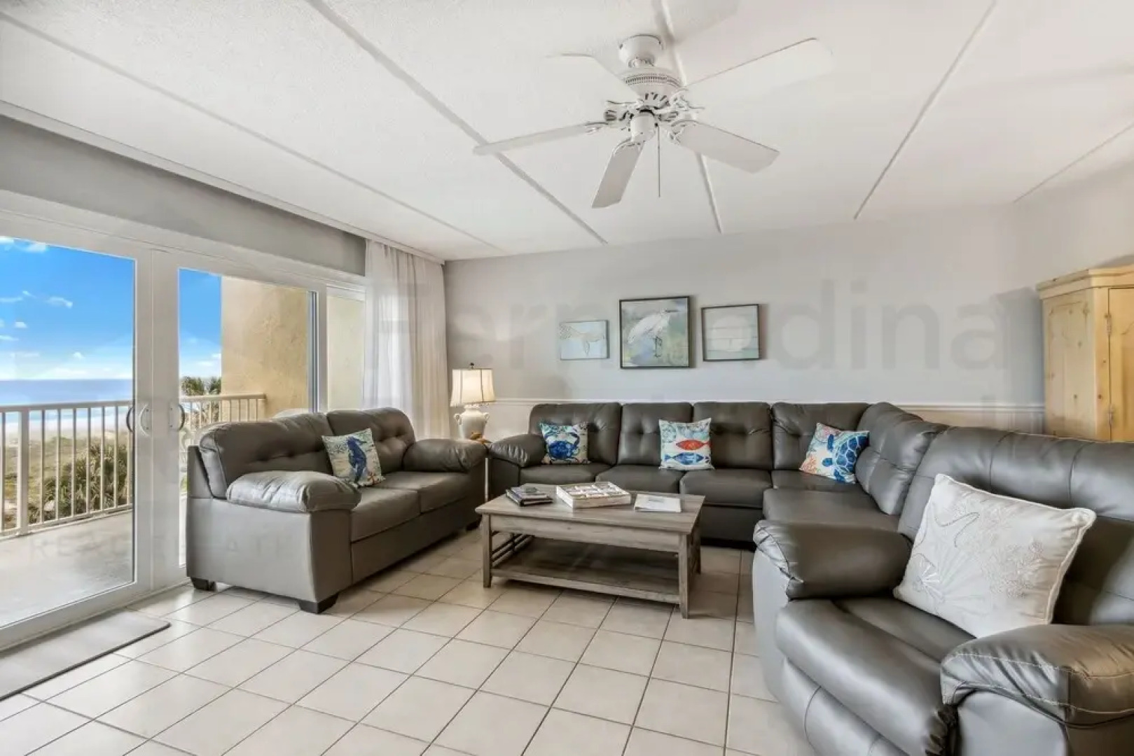 Convenience Direct Oceanfront Condo with Private Balcony by RedAwning