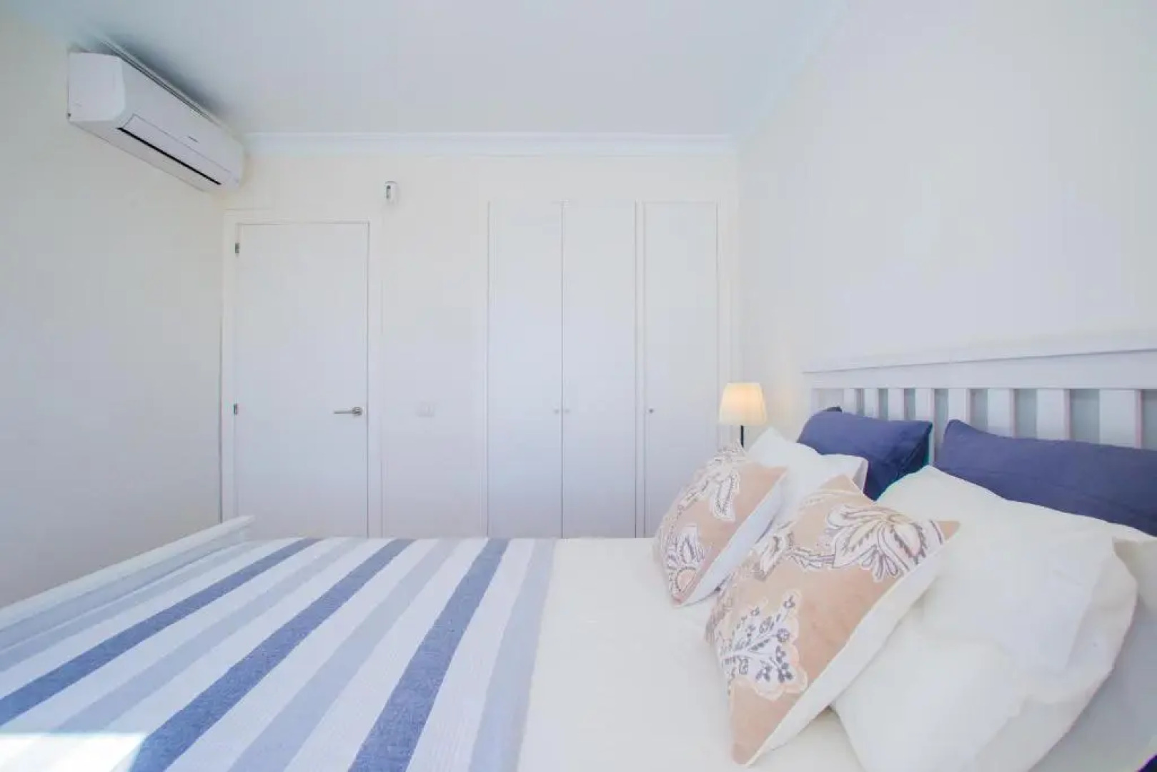 Flower Beach Suite 16