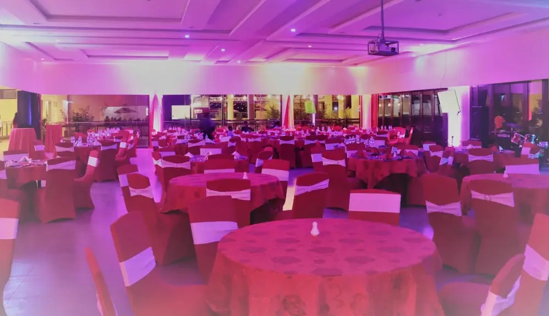 Verona Hotel & Conference Center