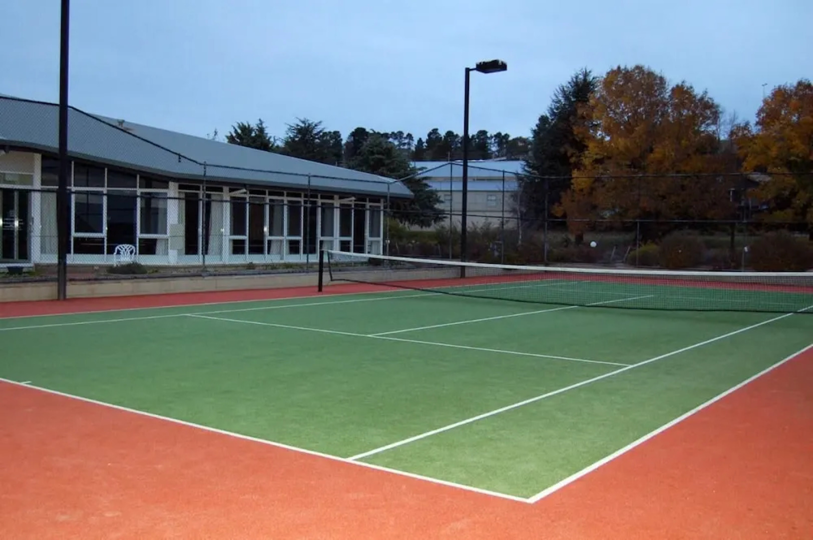 Horizons 418 - Lake Jindabyne Waterfront