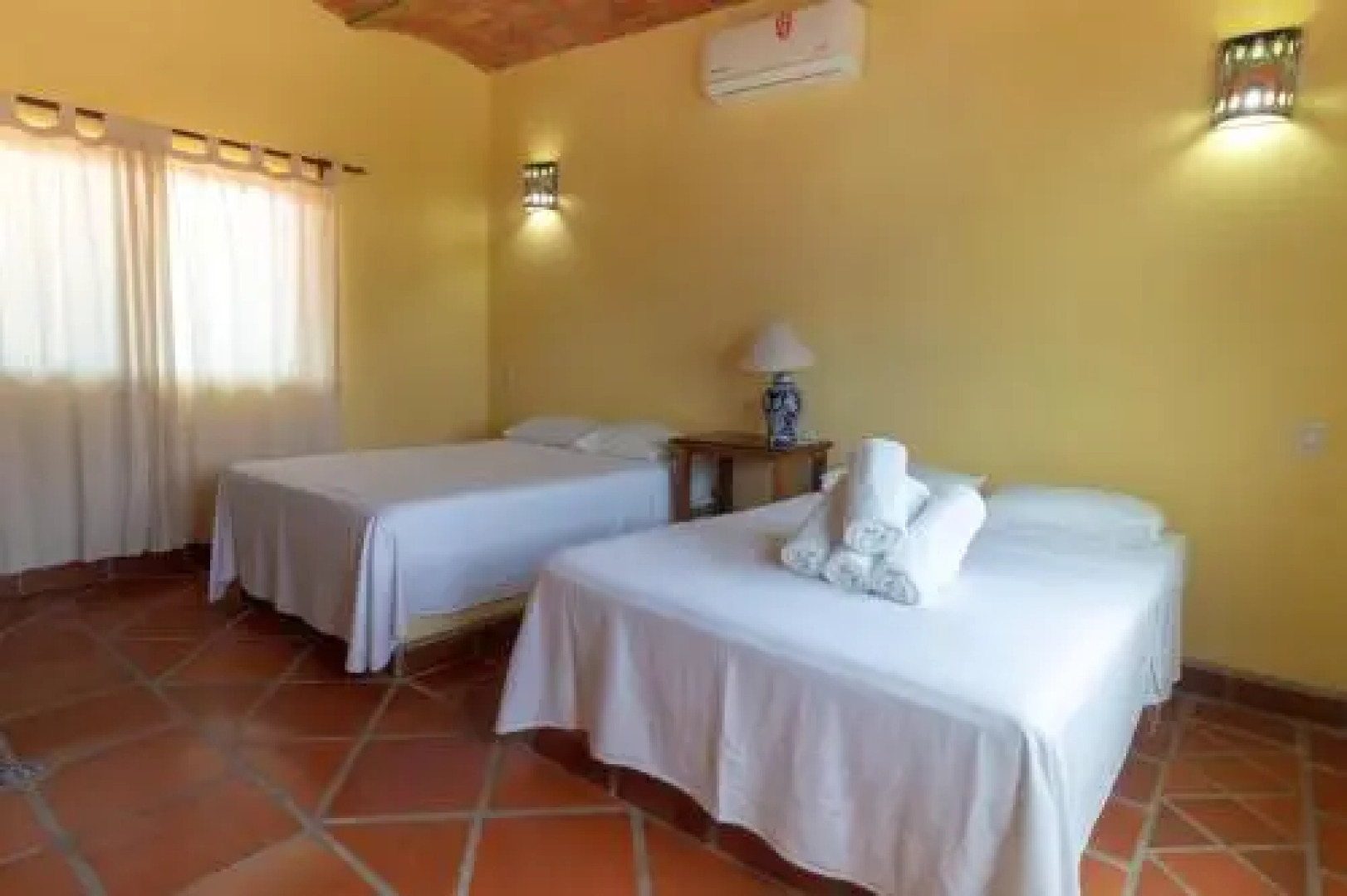 Posada Las Flores Vacation Villas