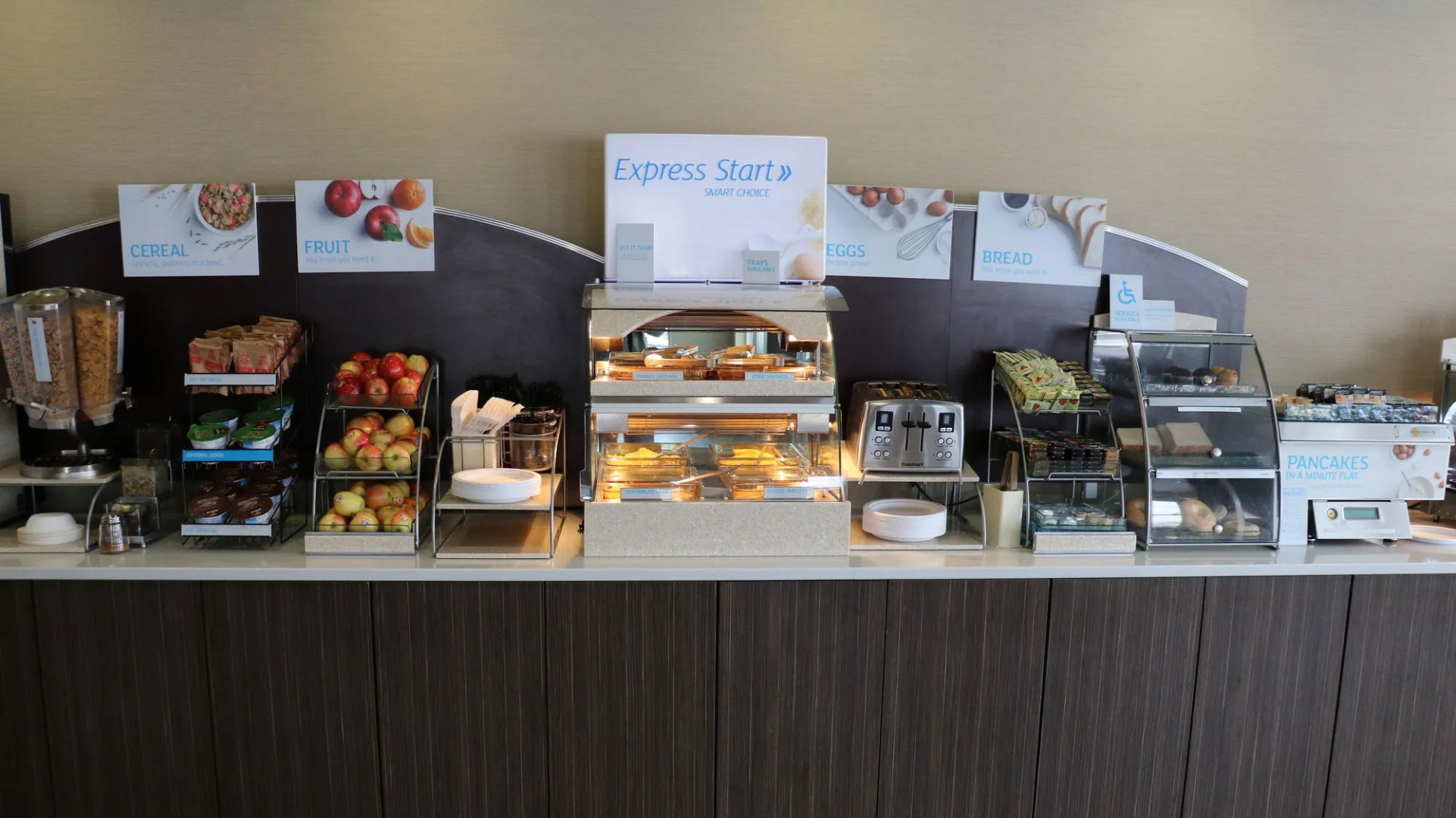 Holiday Inn Express Golden-Kicking Horse by IHG