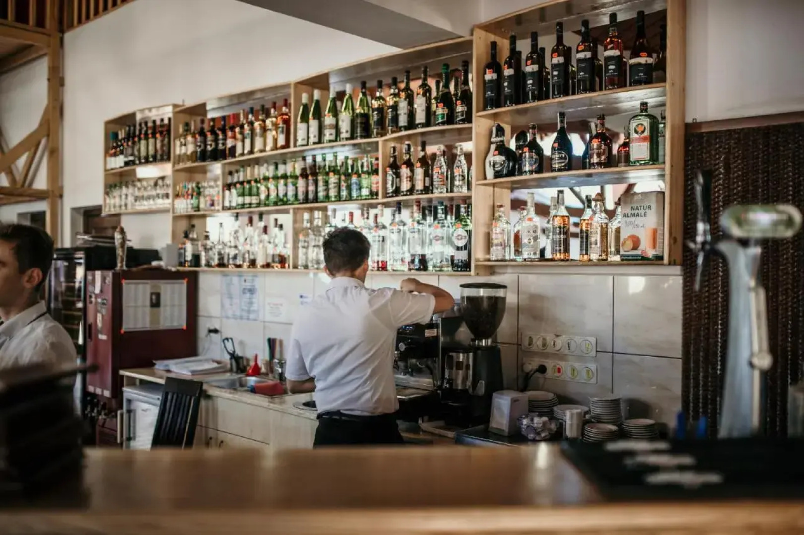 Complex turistic Han Pescaresc