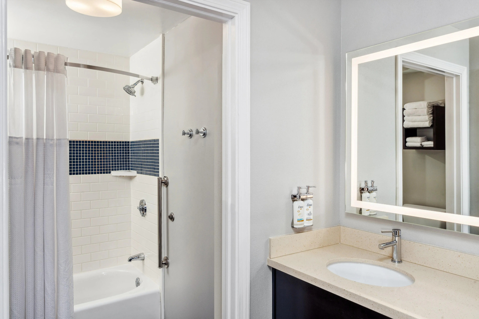 Staybridge Suites Albany Wolf Rd-Colonie Center by IHG