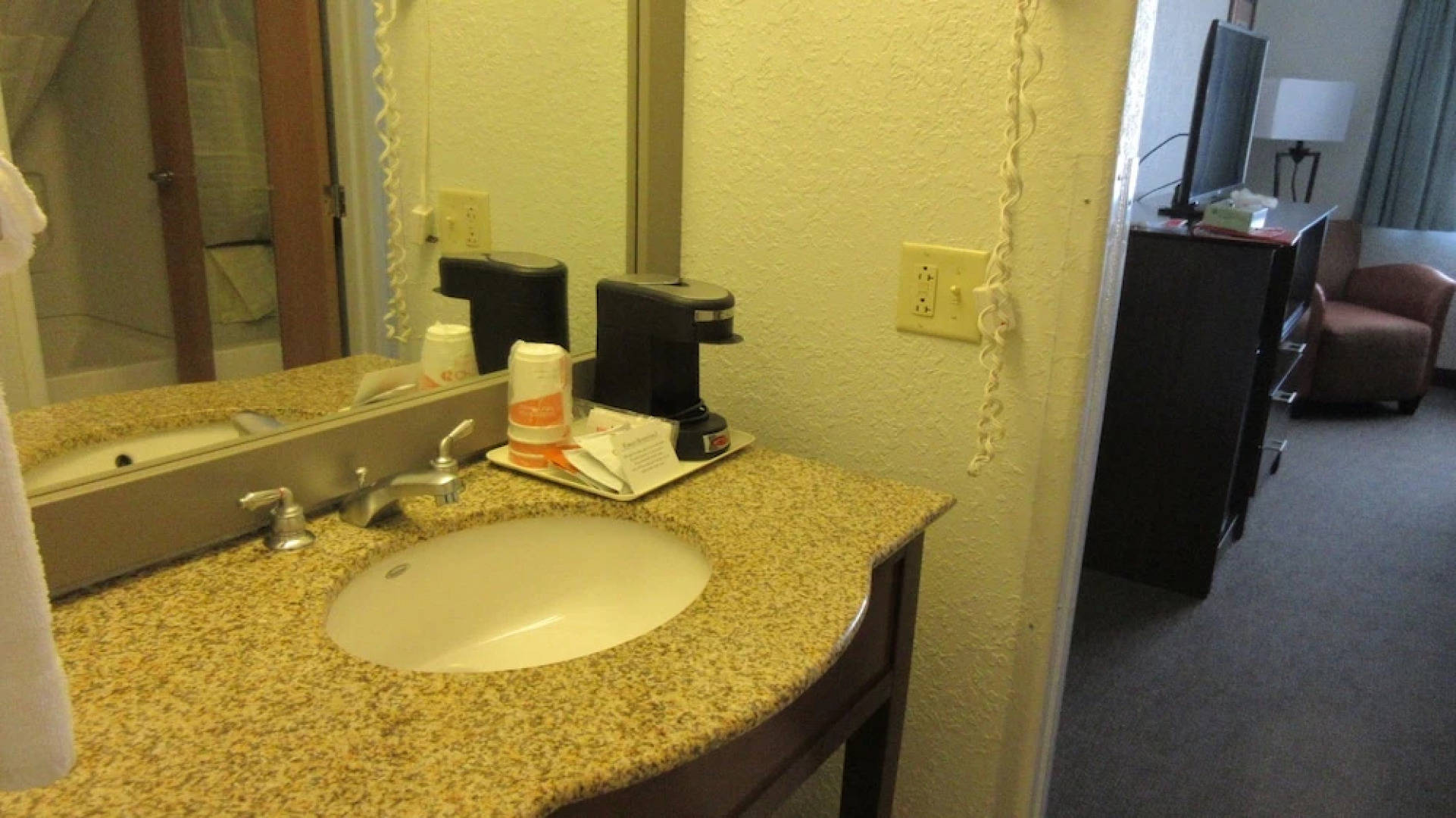 Comfort Inn West