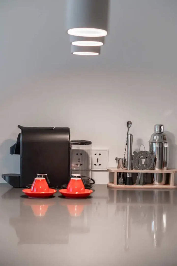 Wink Hotel Tuy Hoa Beach - 24hrs stay & Rooftop Pool Bar