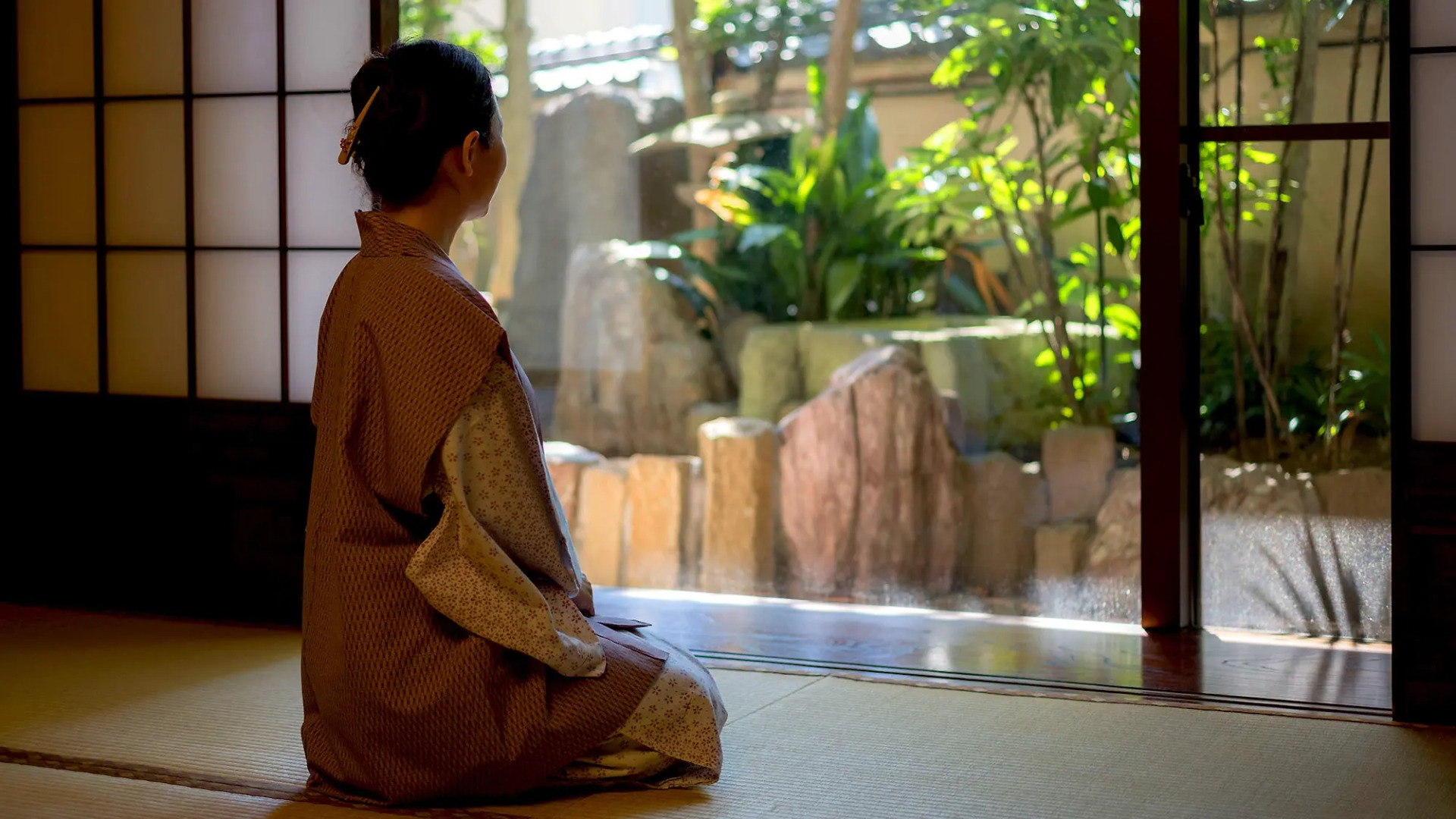 Atami Onsen Sakuraya Ryokan