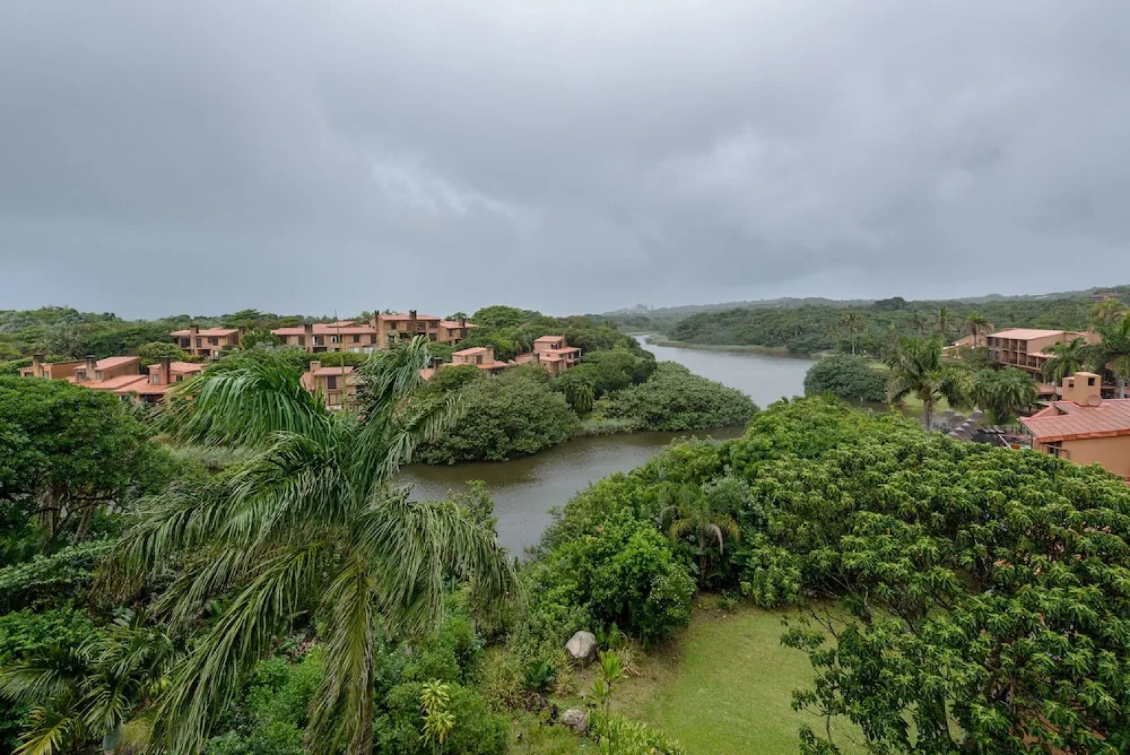 San Lameer Villa Rentals 1932