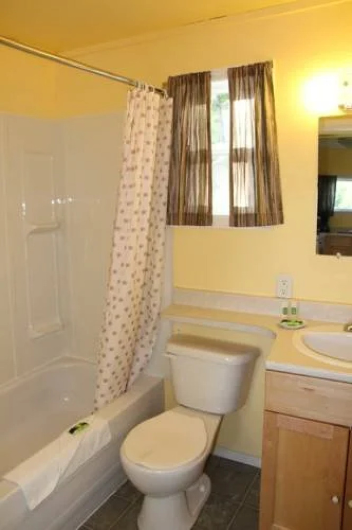 Dutch Lake Resort & RV Park