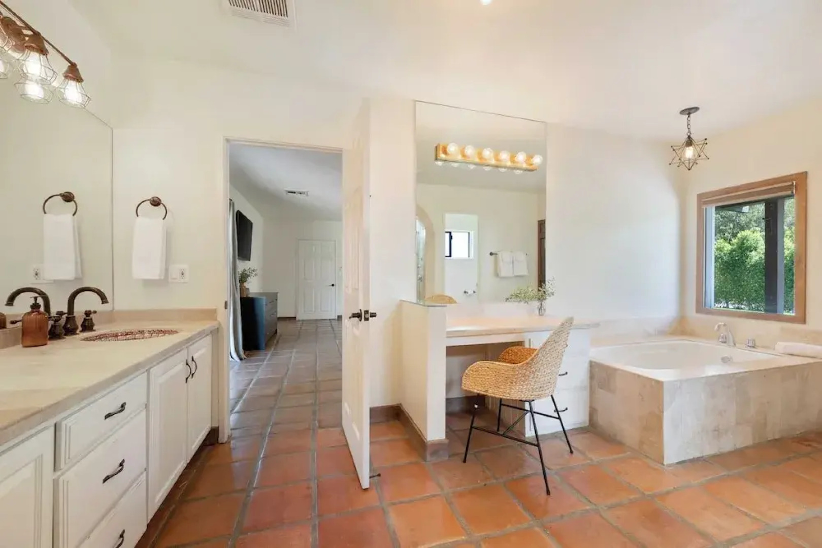 Sleeps 20! Architectural Mansion w/ Pool, Indoor Tennis Court, Game Room Starlight Estate by Avantstay