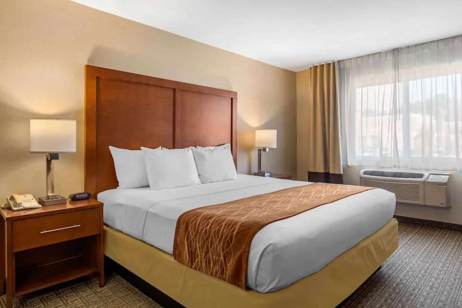 Comfort Inn & Suites Near Temecula Wine Country