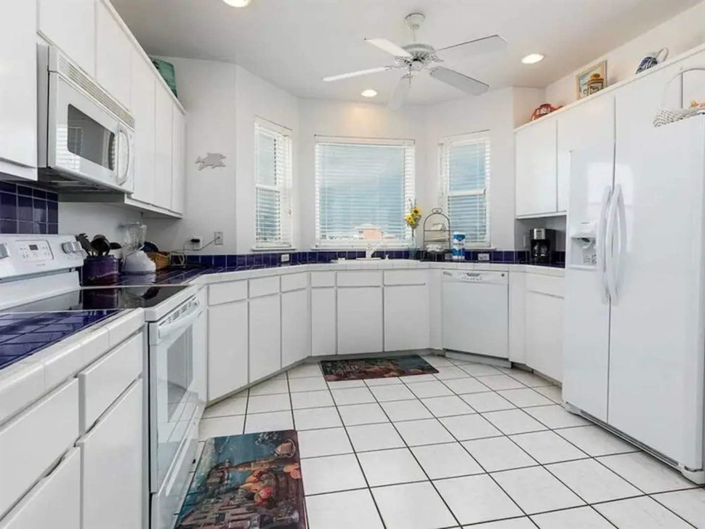 Dolphin View by Meyer Vacation Rentals