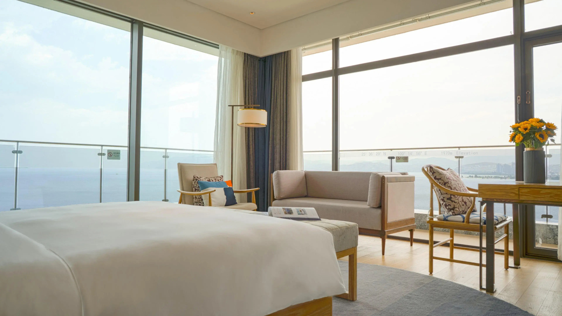 Hotel Indigo Dali Erhai by IHG