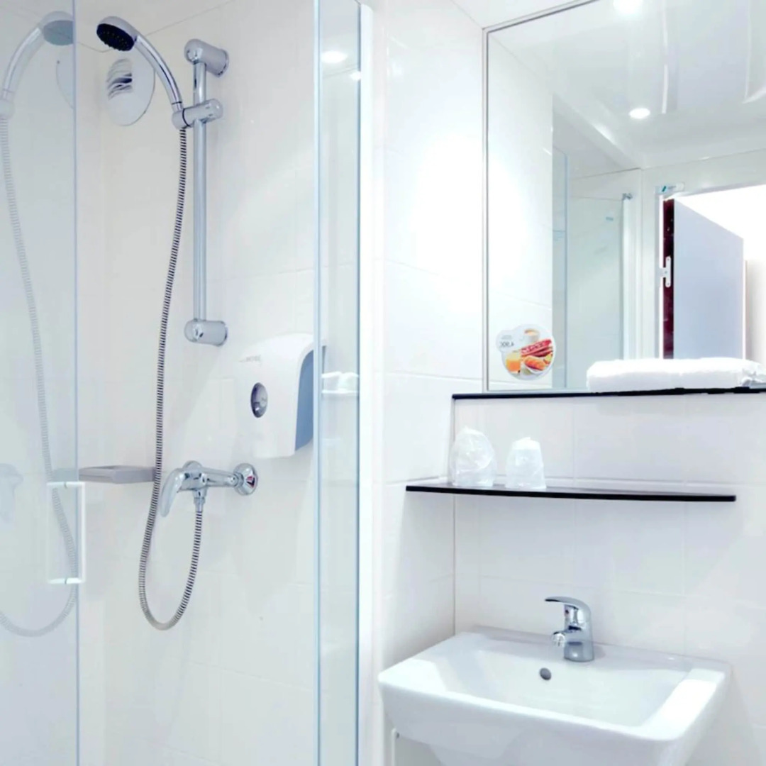 Kyriad Direct Mont De Marsan - St Avit