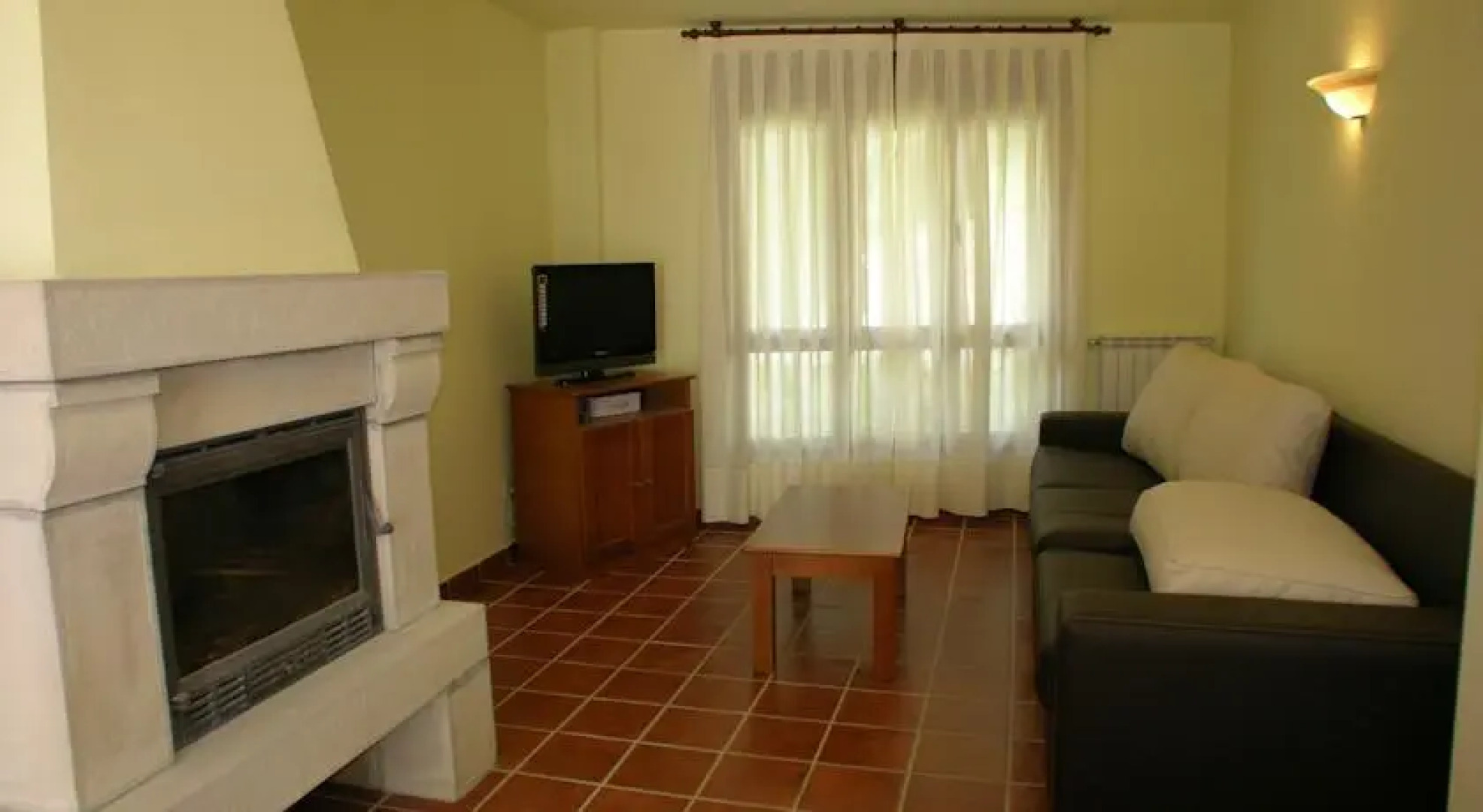 Apartamentos Puente La Molina