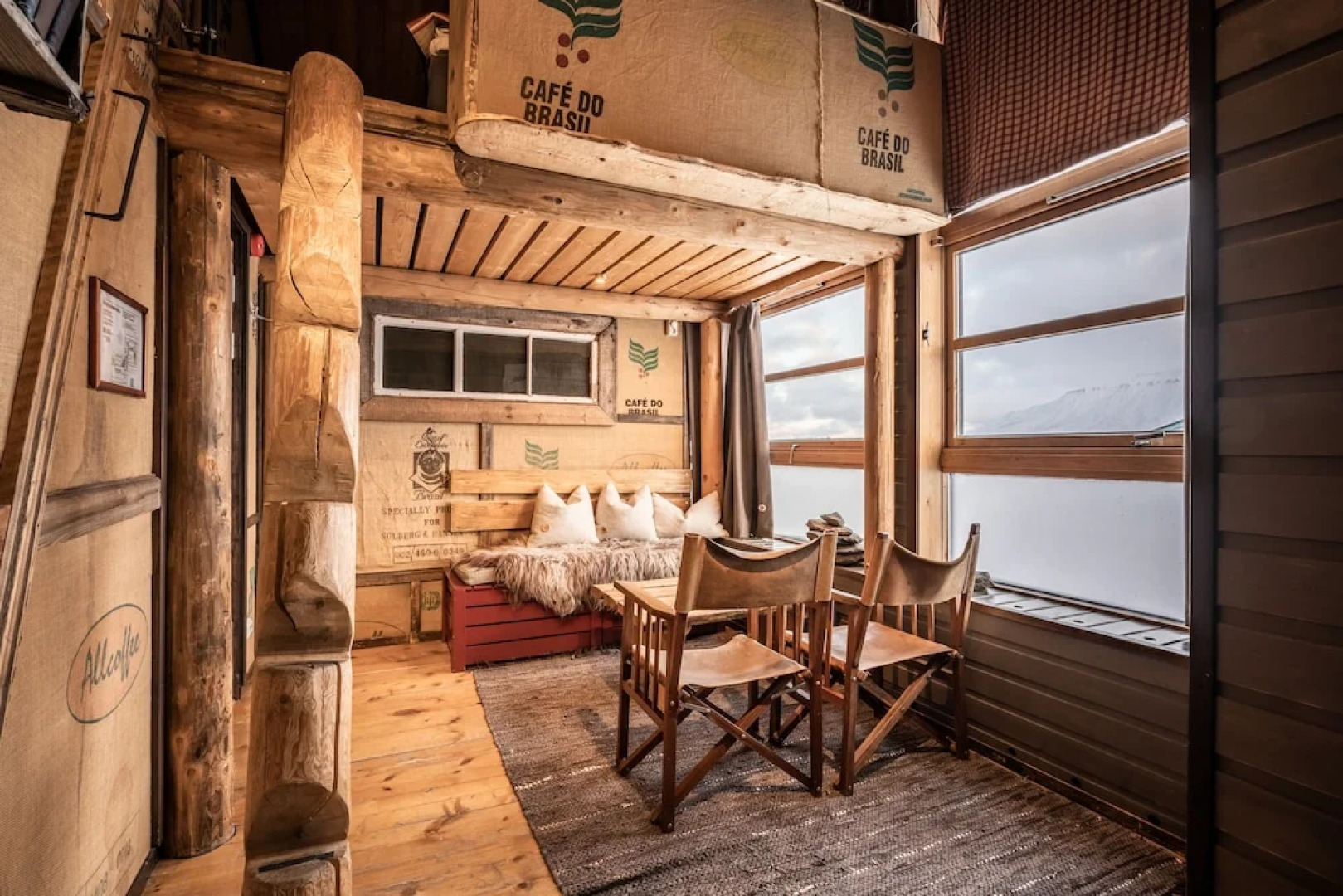 Basecamp Spitsbergen Hotel