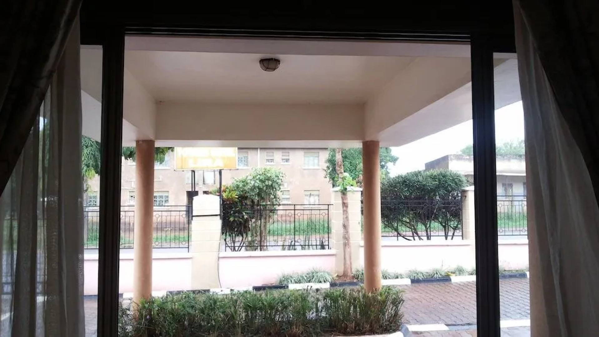 Lillian Towers Hotel