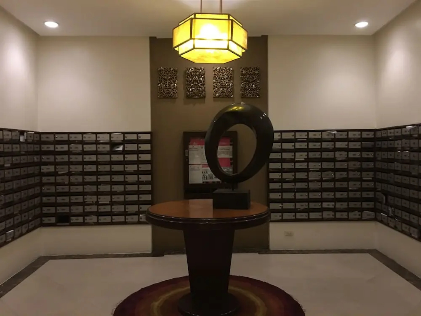 Stunning Eastwood Condo Suite