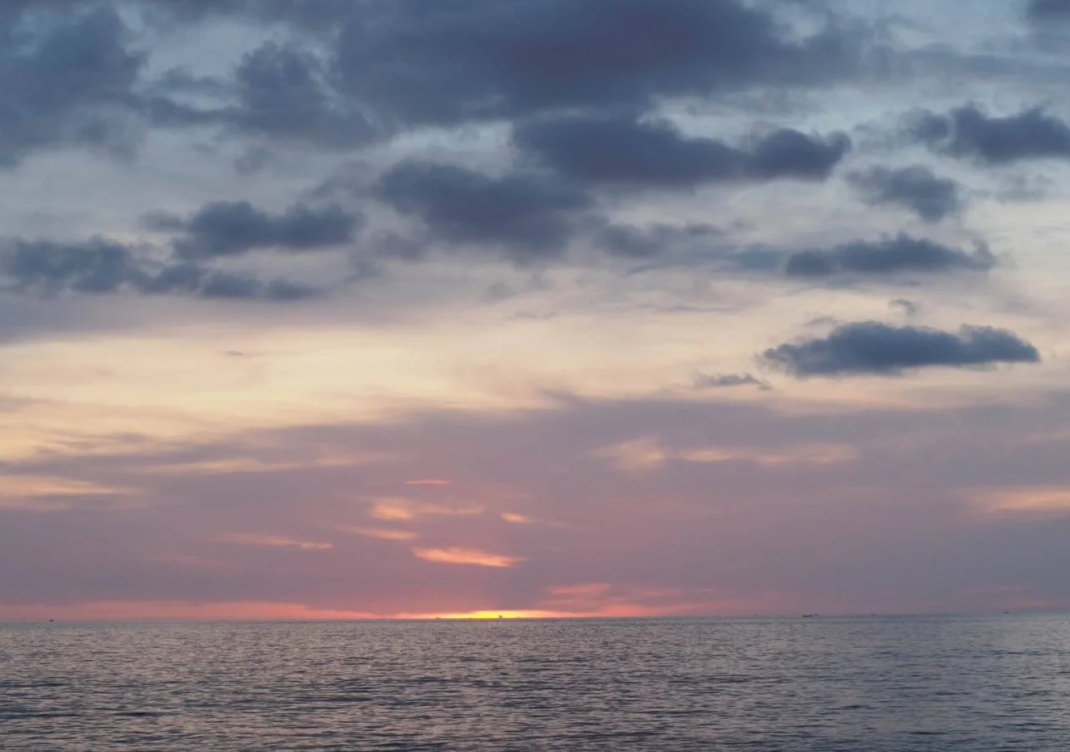 Eco Lanta Hideaway Beach Resort