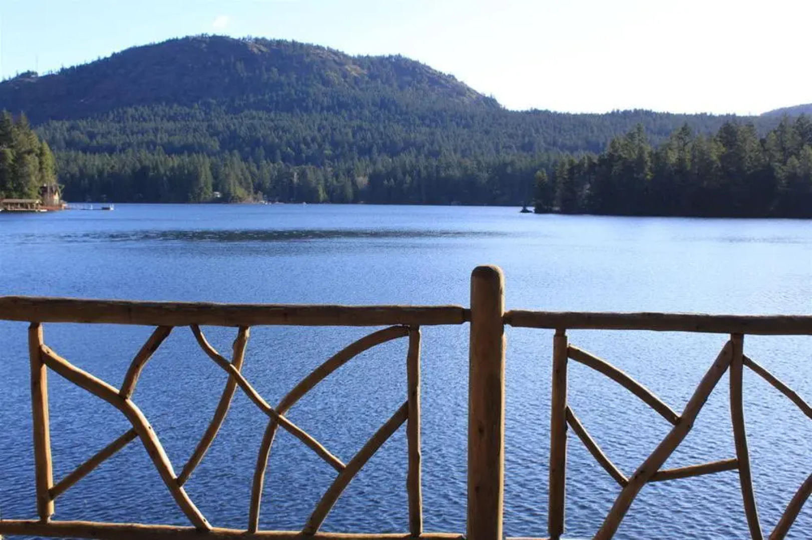 Dragonfly Dock Bed and Breakfast