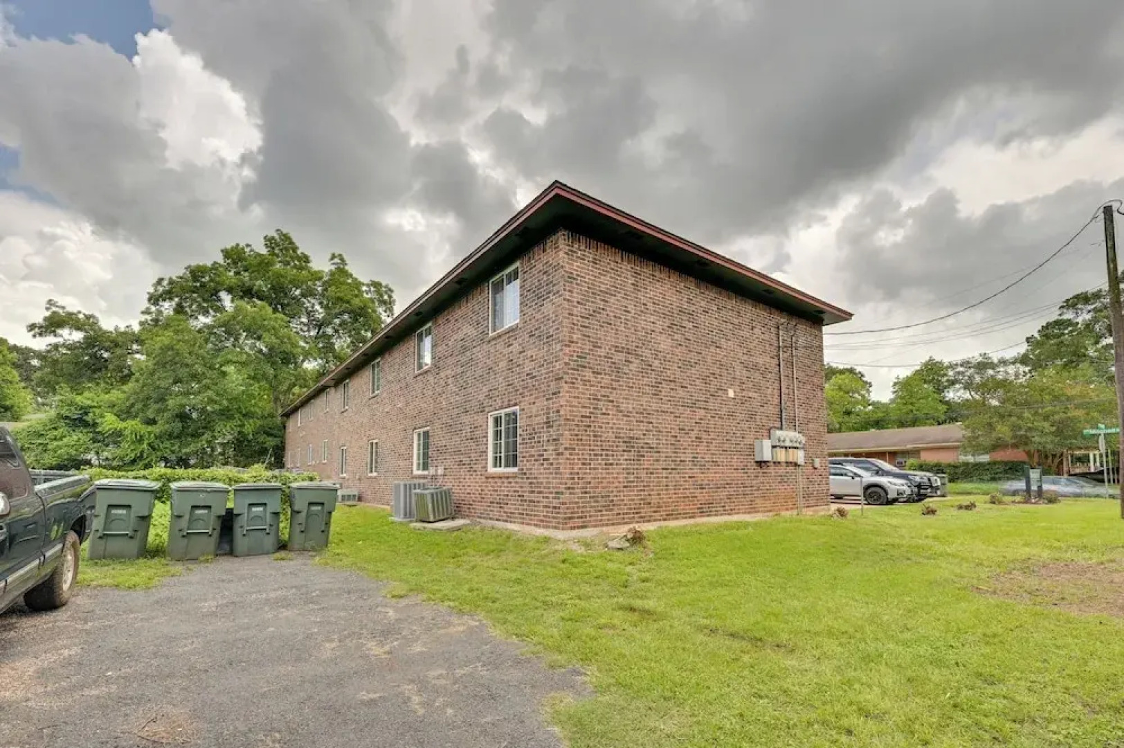 Walk to SFA Campus: Pet-friendly Nacogdoches Condo