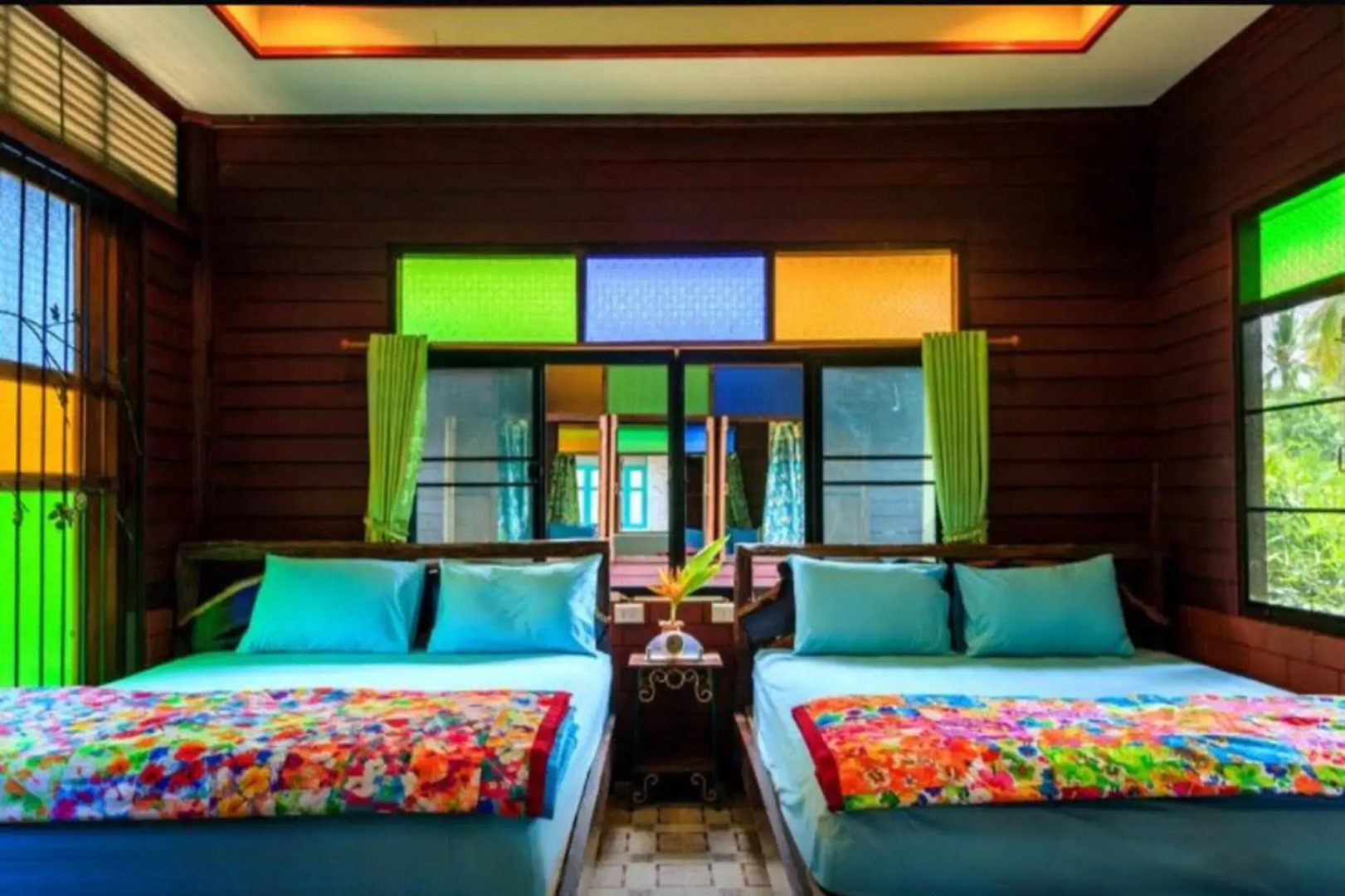 Pop Riverside Homestay