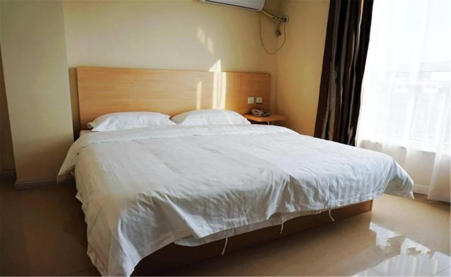 Shangcheng Express Hotel