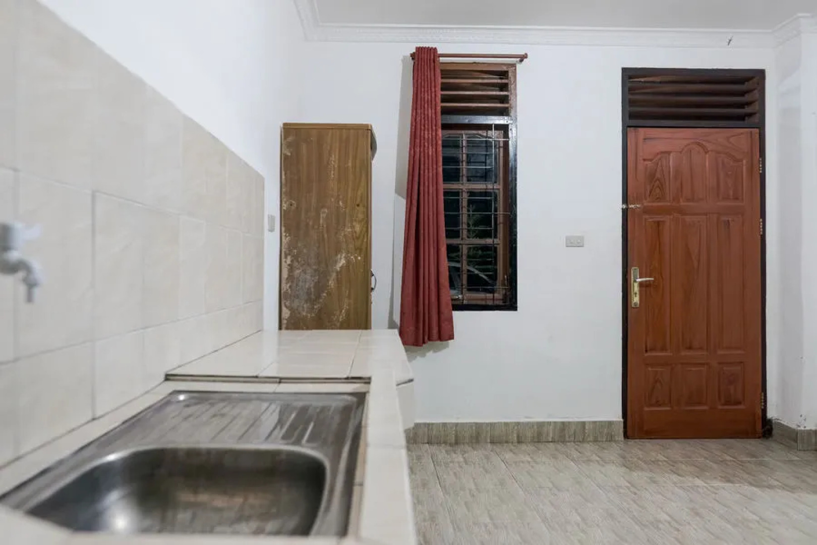 Hotel 78 Parapat Mitra RedDoorz