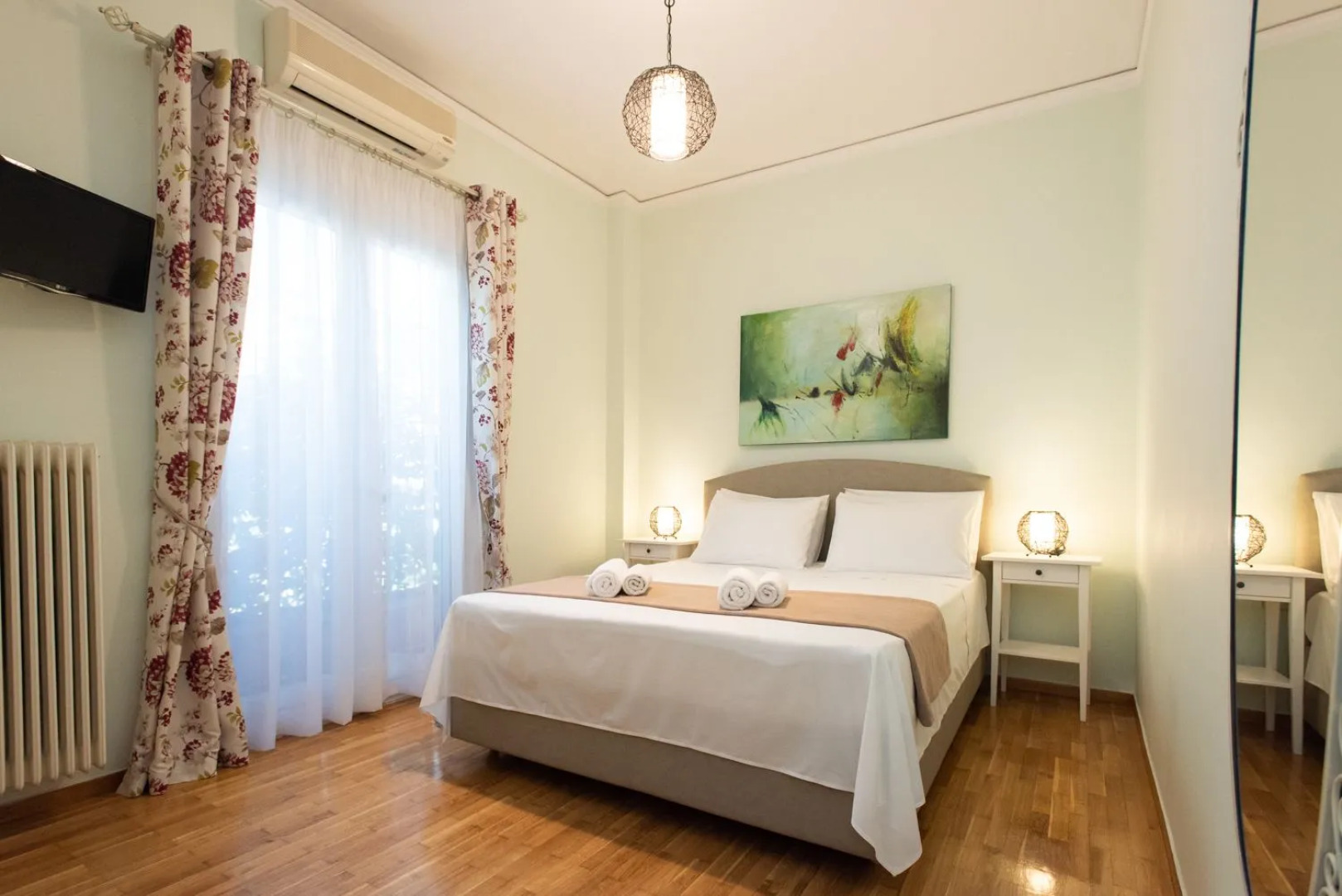 Blue Ark Athenian Nest