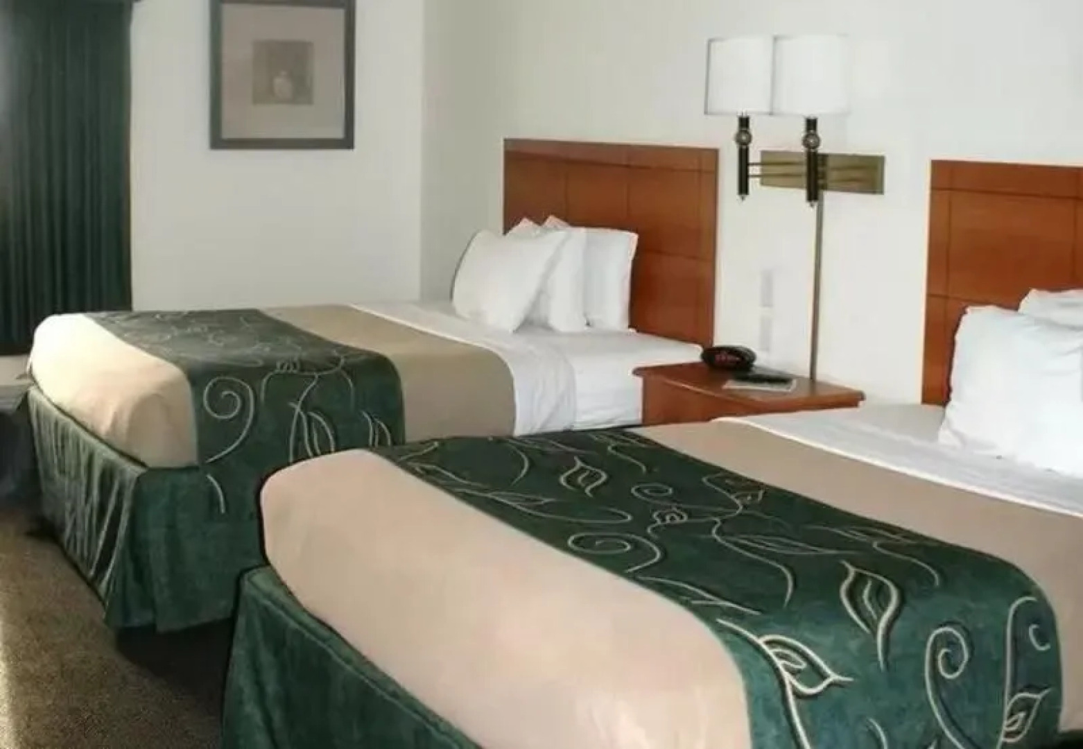 Oak Tree Inn - Comfort