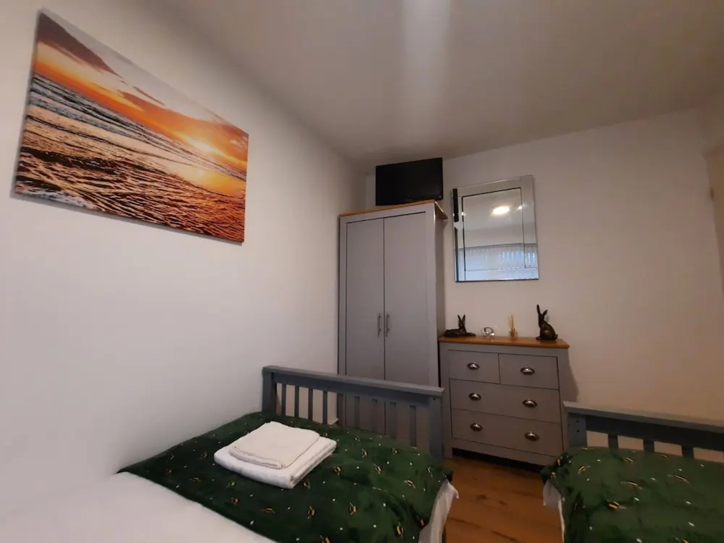 2 Bed Chalet, St Margaret's at Cliffe, South Coast