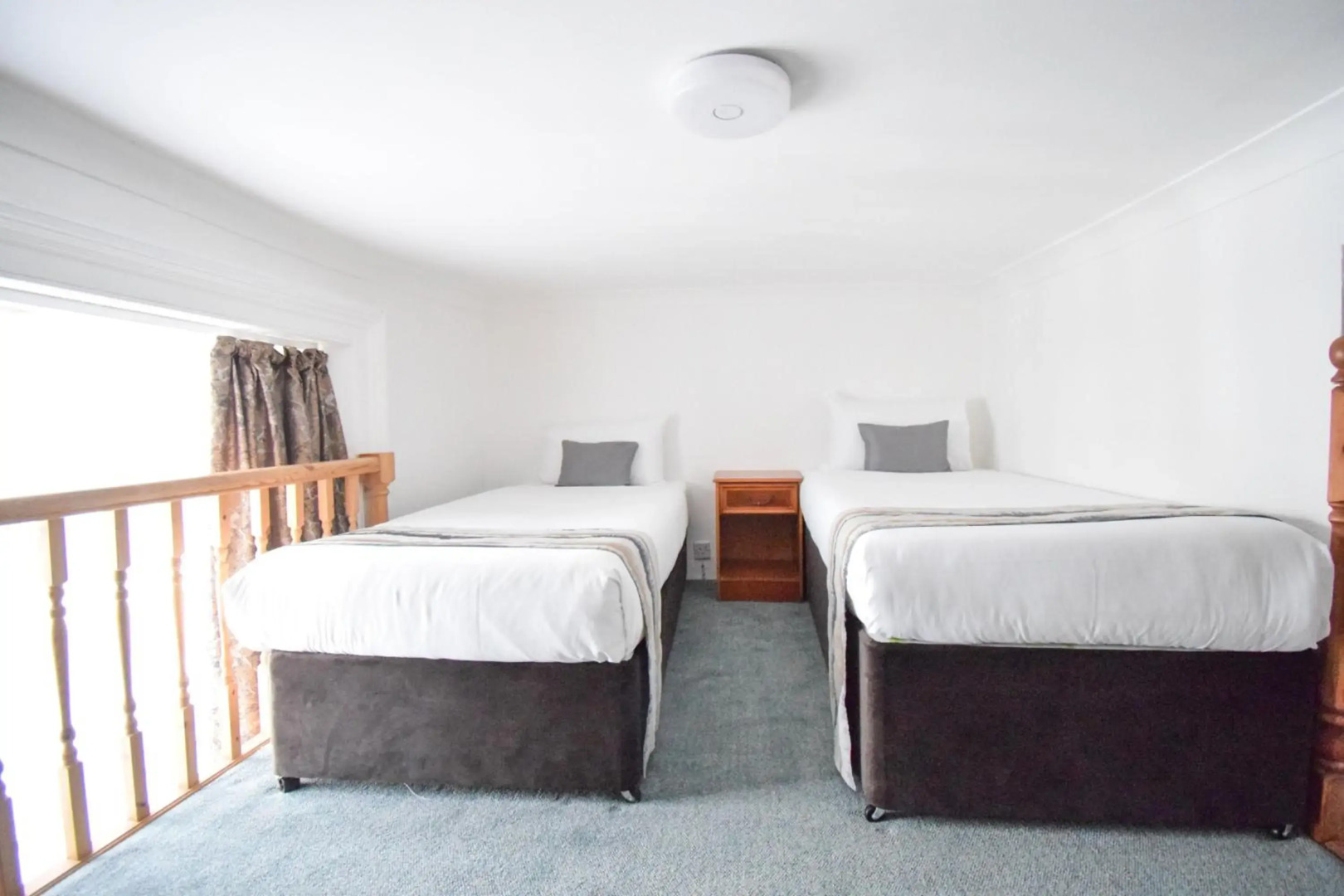 Pembridge Palace Hotel