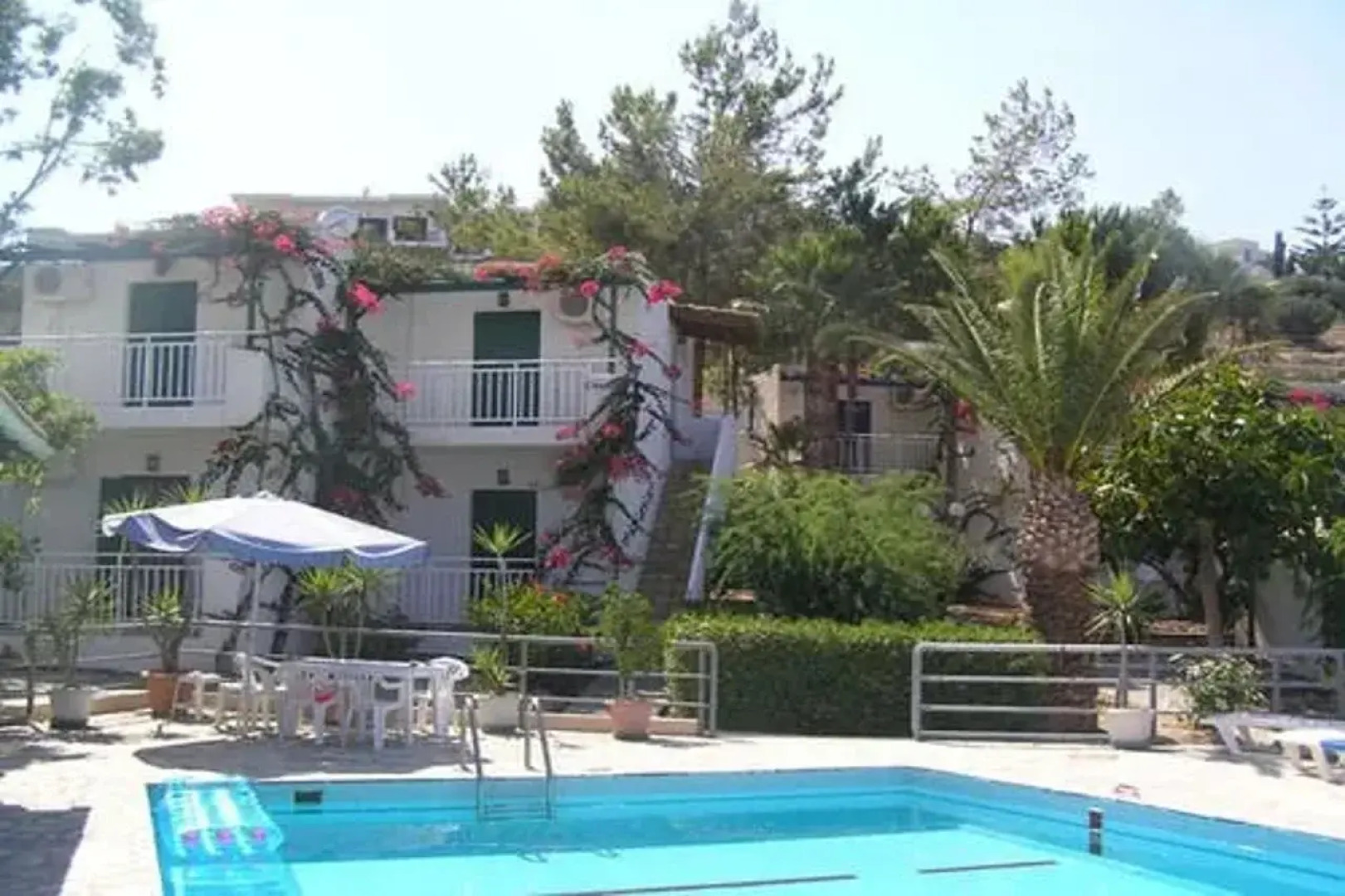 Saradari Apartments
