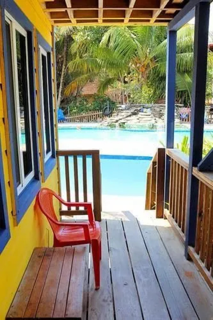 Maya Breeze Inn