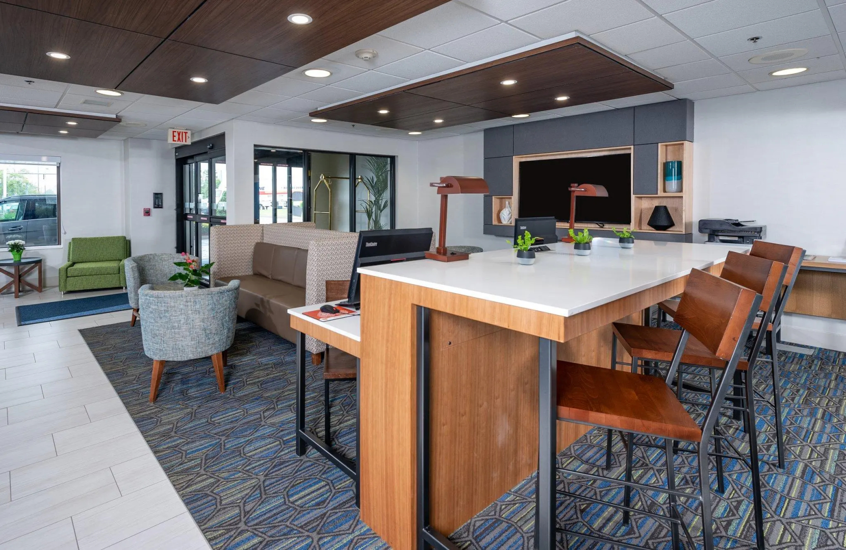 Holiday Inn Express Newport North - Middletown by IHG